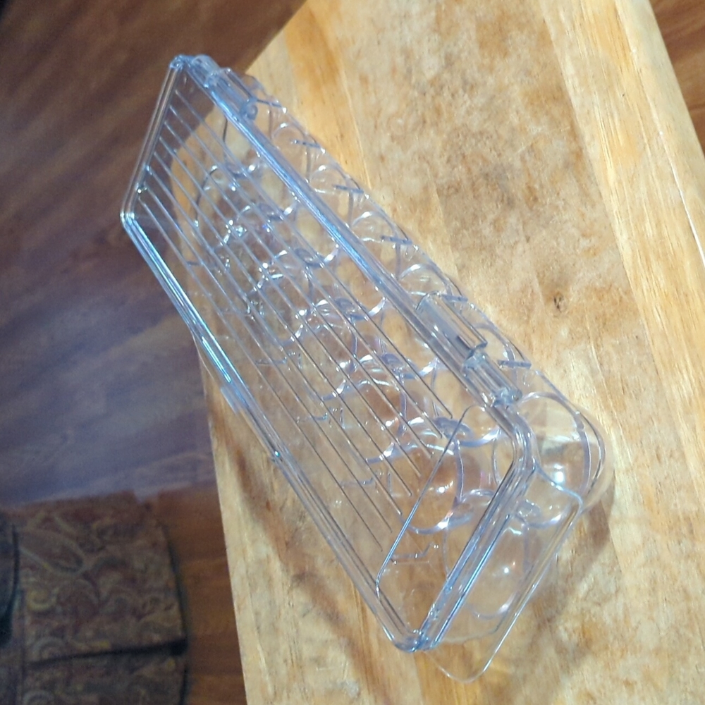 Clear egg holder
